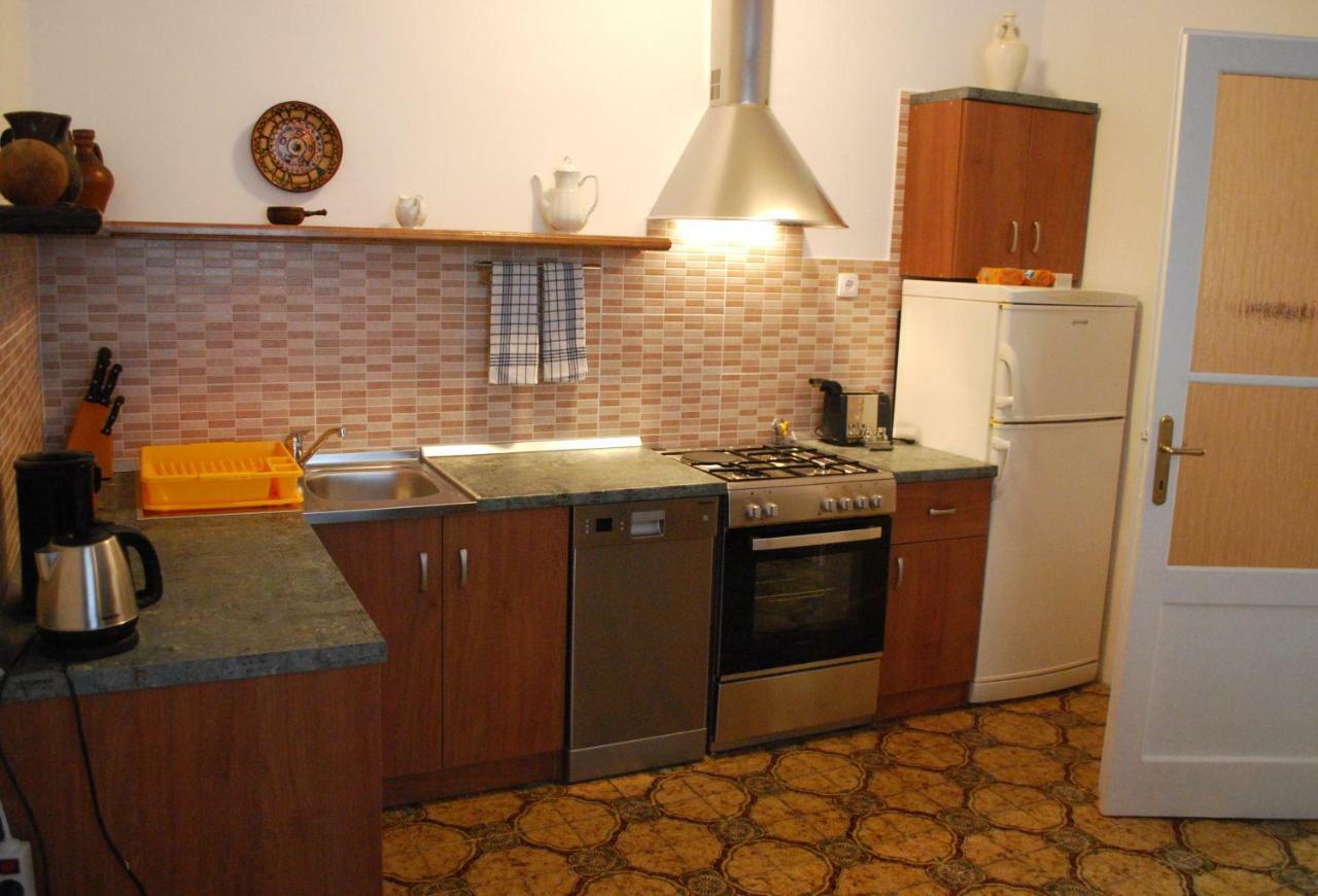 Park Pomerio Appartment Fiume Kültér fotó